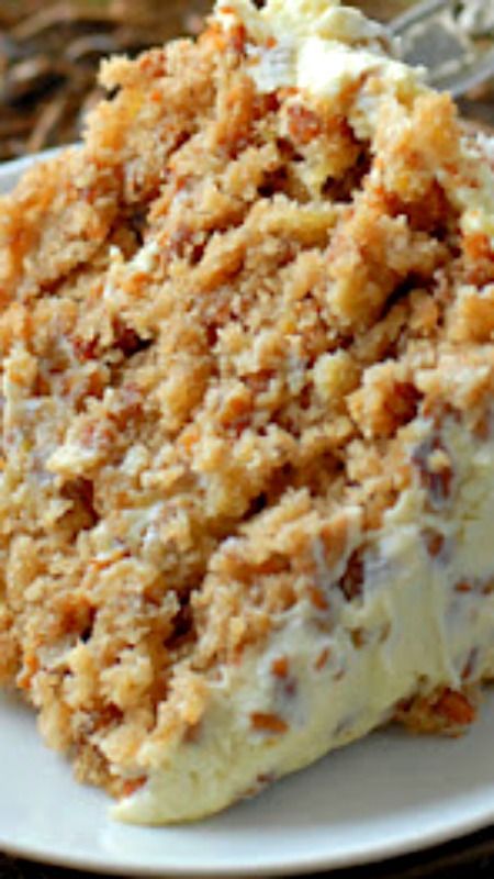 Best Hummingbird Cake, Hummingbird Cake Recipes, Hummingbird Food, Savory Cakes, Hummingbird Cake, A Piece Of Cake, Piece Of Cake, Just Desserts, Cake Desserts