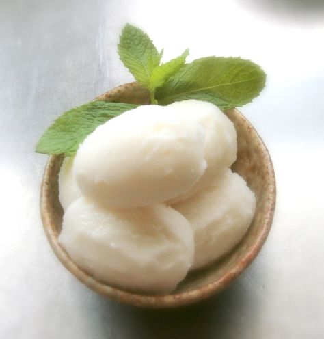 Sugar Free Sorbet, Lemon Sorbet Recipe, Mint Sorbet, Granitas, Sorbet Recipe, Lime Sorbet, Ice Cream Maker Recipes, Lemon Sorbet, Sorbet Recipes