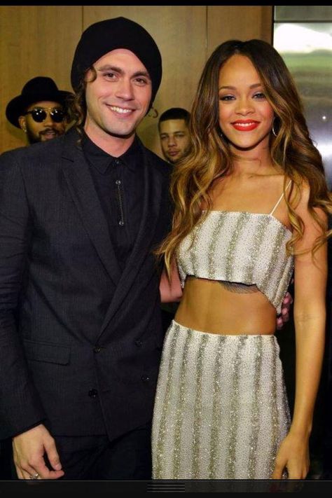 Rihanna and Mikky Ekko at the Grammy after party Rihanna Grammys, Rihanna 2013, 10 February, Rihanna Fenty, Grammy Awards, Stage Outfits, Fashion Killa, Beyonce, Rihanna