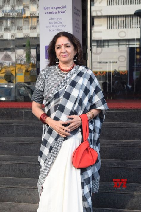 Mumbai: Neena Gupta seen outside a cinema hall #Gallery - Social News XYZ Photos: #NeenaGupta seen outside a cinema hall Neena Gupta Style, Neena Gupta Saree, Draping Saree, Cinema Hall, Neena Gupta, Angrakha Kurta, Blouse Sari, Boat Neck Blouse Design, Cotton Blouse Design