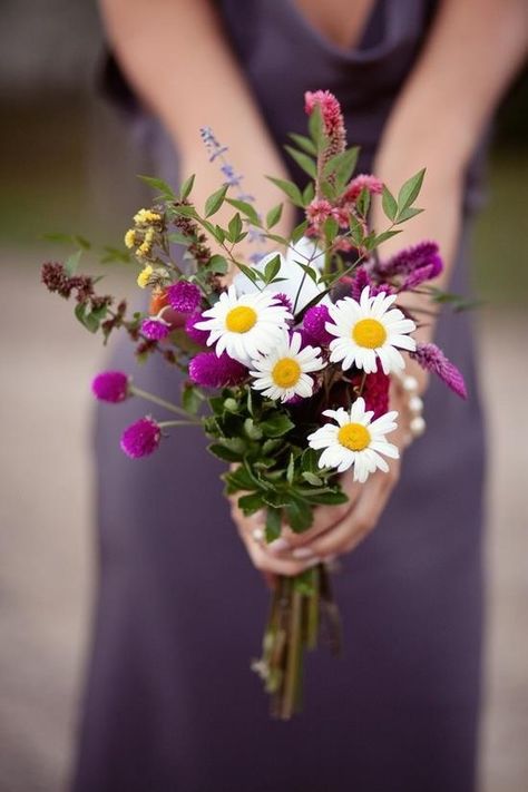 Flowers Virginia Vineyard Wedding, Small Wedding Bouquets, Gubahan Bunga, Fall Wedding Flowers, Wildflower Bouquet, Small Bouquet, Wildflower Wedding, Deco Floral, Wedding Flower Arrangements