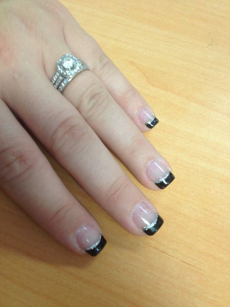 Black tip nails Black And Silver French Tip, Black And Silver French Tip Nails, Silver French Tip Nails, Black Tip Nails, Silver French Tip, Veil Short, Acrylic Toes, Acrylic Toe Nails, Soap Recipe