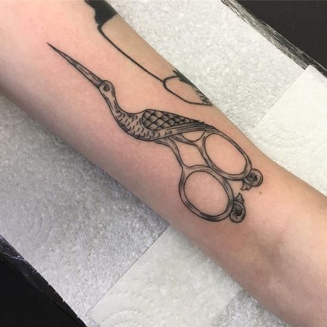 Some tiny sowing scissors for Louise! Thank you for getting really cool stuff! #scissors #scissortattoo #etchingtattoo #birdscissors… Crane Scissors, Bff Tats, F Tattoo, Line Drawing Tattoos, Beauty And The Beast Tattoo, Dinosaur Tattoo, Tattoo Over Scar, Etching Tattoo, Places For Tattoos