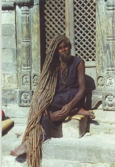 LocLove Long Dreadlocks, The Blacker The Berry, Rasta Man, Long Dreads, Dreadlock Hairstyles, Loc Styles, People Of The World, Long Hair Styles Men, Big Hair