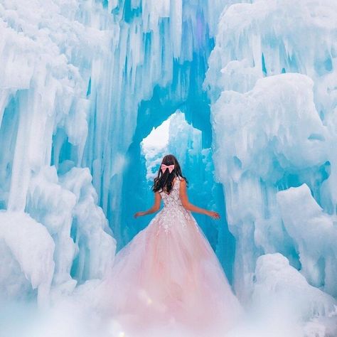 Ice Castles Ice Castle Photoshoot, Fantasy Ice Castle, Castle Snow Aesthetic, Elsa Ice Castle, Midway Ice Castles Utah, Honeymoon Destination Ideas, Fairycore Aesthetic, Water Tribe, Ice Castles