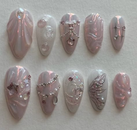 Press On Nails Tips, Nails Butterfly, China Nails, Nails Tips, Nail Remover, Pretty Gel Nails, Really Cute Nails, Soft Nails, Nails Simple