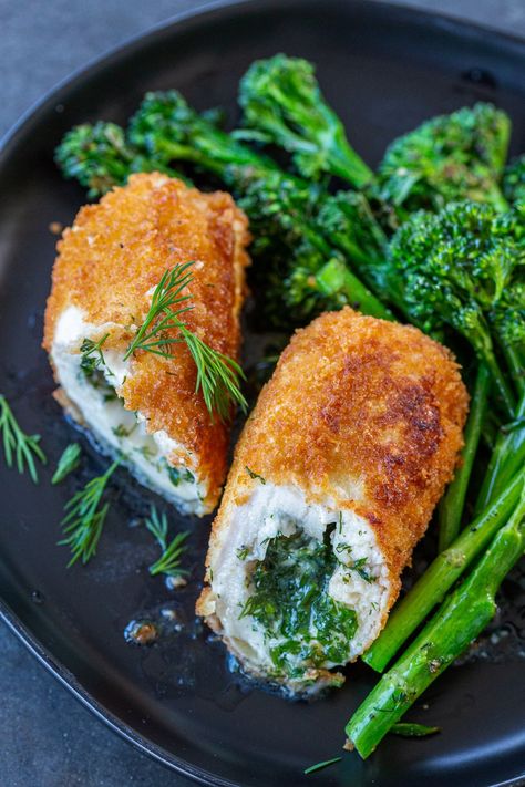 The Classic Chicken Kiev Recipe - Momsdish Chicken Kiev Recipe, Chicken Shawarma Recipe, Russian Dishes, Special Dishes, Chicken Kiev, Shawarma Recipe, Baked Chicken Tenders, Russian Food, Ukrainian Recipes