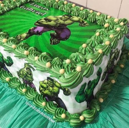 Bolo do hulk quadrado Bolo Do Hulk, Hulk Theme Party, Power Rangers Birthday Cake, Hulk Birthday Cakes, Hulk Theme, Hulk Birthday Parties, Hulk Party, Cookie Monster Cake, Hulk Birthday