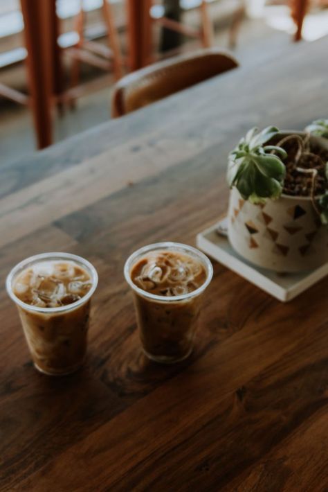 Coffee Recipes Hot, Coffee Around The World, Best Iced Coffee, Best Places To Shop, Spring Coffee, Places To Shop, Best Coffee Shop, Mid Century Architecture, Palm Springs California