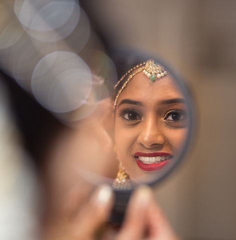 Parlor Shoot Bride Indian, Get Ready Shots Bride, Mekup Bride Shoot, Indian Bride Getting Ready Photography, Bride Mekup Shoot, Bride Parlour Poses, Getting Ready Poses For Bride, Bride Parlour Shoot Indian, Indian Bride Getting Ready Photos