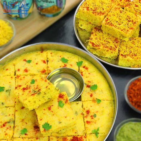 Cooking Recipes Veg, Gujarati Snacks, Dhokla Recipe, Spicy Snacks Recipes, Breakfast Recipes Indian, Paratha Recipes, Vegetarian Fast Food, Indian Cooking Recipes, Vegetarian Snacks Recipes