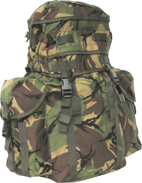 British Army Northern Island Military Patrol Assault Pack Rucksack Dpm Green 38L British Army Equipment, Army Equipment, Camo Gear, Tactical Fashion, Northern Island, Backpack Design, Combat Gear, British Military, Jeep Lover