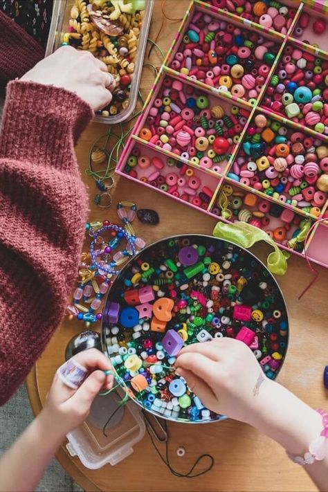 Mom and daughter working together on friendship bracelets Happy Childhood Aesthetic, Healing Your Inner Child, Zombie Kid, Kids Lying, Childhood Aesthetic, 2000s Baby, The Barbie Movie, Inner Child Healing, Barbie Movie