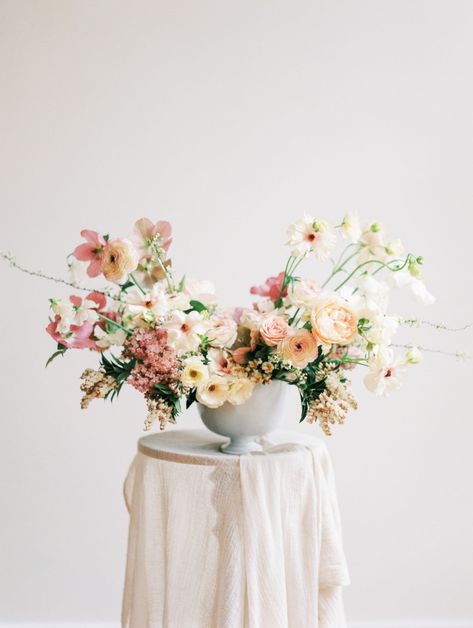 Cold Spring Harbor, Bridal Editorial, Beach Wedding Flowers, Spring Wedding Flowers, Wedding Flowers Summer, Cold Spring, Spring Bouquet, Wedding Arrangements, Wedding Flower Arrangements