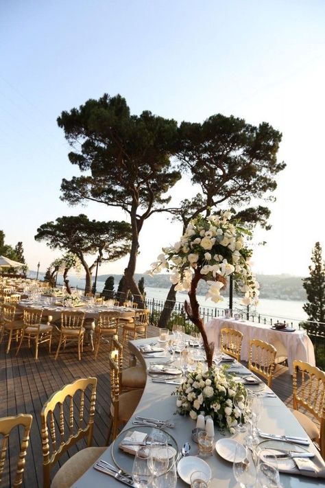 Istanbul Wedding Venues, Wedding Turkey, Istanbul Wedding, Wedding In Turkey, Croatian Wedding, Sultan Palace, Croatia Wedding, Turkey Wedding, Dream Wedding Reception