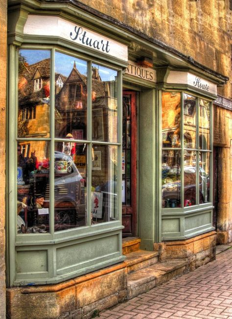 . Cotswolds Hotels, Vitrine Vintage, Shop Fronts, Shop Front, Store Front, Lovely Shop, English Countryside, Shop Window, British Isles