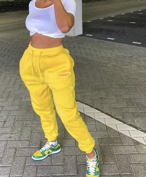 Yellow Joggers, 2024 Fits, Daily Fits, Chill Outfit, Outfit Grunge, Drip Drip, Streetwear Girl, Add To Cart, Chill Outfits