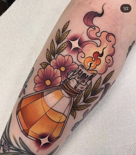 Cool Lantern, Perfume Bottle Tattoo, Candle Tattoo Design, Traditional Tattoo Woman, Lantern Tattoo, Nouveau Tattoo, Bottle Tattoo, Tattoo Now, Traditional Tattoo Art