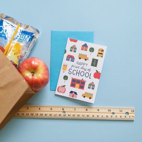 my big kids start school today and they are SO dang excited! 🤩 I'm so excited to hear all their first day stories over a plate of chocolate chip cookies this afternoon!⠀⠀⠀⠀⠀⠀⠀⠀⠀ ⠀⠀⠀⠀⠀⠀⠀⠀⠀ ⠀⠀⠀⠀⠀⠀⠀⠀⠀ there's still time to grab our August pippi post kit! comes with so many cards (like this first day of school card!), the cutest pen, postcards and notebook for $19! (it's seriously a steal!) ❤ sign up before the 17th at pippipost.com #Regram via @CSe73twl0Nc School Card, Start School, Beautiful Stationery, Happy Cards, Cute Pens, Student Encouragement, Fathers Day Cards, Mothers Day Cards, Love Cards