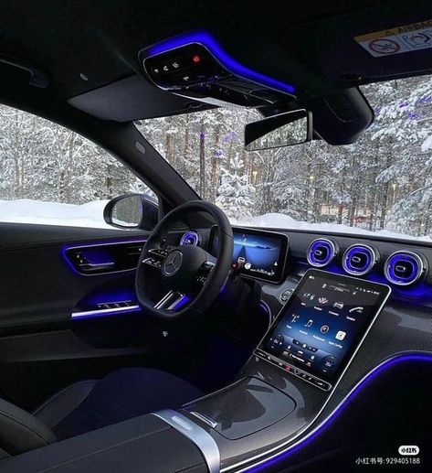 Most Luxurious Car, Rolls Royce Car, Mercedes Wallpaper, Rich Cars, Cars Mercedes, Car Luxury, Dream Cars Mercedes, Forced Perspective, New Luxury Cars