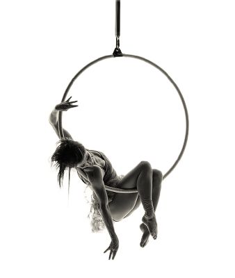 Arial Silk, Aerial Hoop Lyra, Andermatt, Aerial Acrobatics, Night Circus, Aerial Dance, Aerial Arts, Circus Art, Aerial Hoop