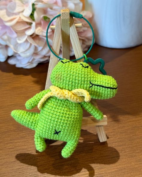 Crocodile 🐊 Crochet 🧶 Keychain 🛍️ link in comment 🔗 #crochet #crocheting #crochetlove #crochetersofinstagram #crochetinspiration #crochetlover #amigurumi #amigurumis #amigurumilove #crocodile #keychain #keychains Crocodile Keychain, Crocodile Crochet, Crochet Lovers, Crochet Keychain, Crochet Animals, Keychains, Amigurumi, Crochet, Animals