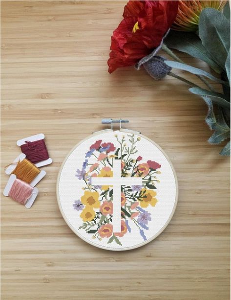 Cross Stitch Christian, Christ Cross, Christian Cross Stitch, Cross Stitch Letters, Memory Crafts, Cross Art, The Cross Of Christ, Floral Cross, Cross Stitch Baby