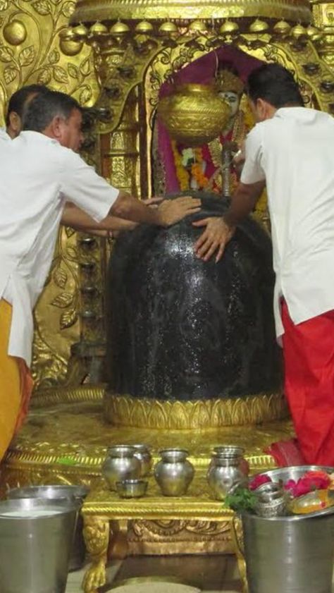 Somnath Temple Shivling Somnath Shivling, Harhar Mahadev, Somnath Jyotirlinga, Siva Lingam, Somnath Temple, Lord Shankar, Santana Dharma, Om Namashivaya, Shiva Yoga