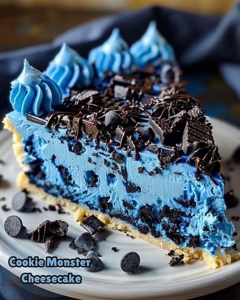 Cookie Monster Cheesecake, Monster Cheesecake, Baking Cakes Ideas, Cookies And Cream Cheesecake, Cream Cheesecake, Blue Cookies, Chocolate Chip Cheesecake, Delicious Cake Recipes, Dessert Cupcakes