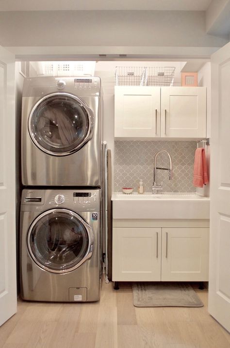 Laundry Room Stackable, Washer Dryer Laundry Room, Stacked Laundry Room, Laundry Room Storage Shelves, Laundry Room Ideas Small Space, Small Laundry Room Organization, Laundry Room Closet, Laundry Room Sink, Laundry Room Layouts