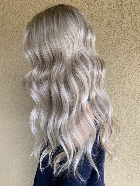 Full Ash Blonde Hair, Light Grey Blonde Hair, Ice Ash Blonde Hair, Pearl Blonde Hair Highlights, Natural Ashy Blonde Hair, Pure Diamond Blonde Hair, Hair Full Highlights, Blonde Hair Full Highlights, Pearl Ash Blonde Hair