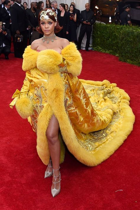 Red carpet, Carpet, Yellow, Flooring, Fashion, Dress, Fun, Leg, Premiere, Haute couture, Rihanna Aesthetic, Best Met Gala Looks, Met Gala Outfits, Guo Pei, Couture Ideas, Met Gala Dresses, Gala Outfit, Yellow Gown, Gala Fashion