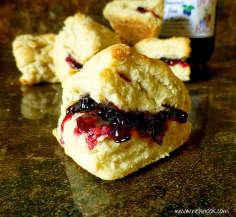 Nel's Nook: Copycat Fisher Scones - A Puyallup Fair Speciality Fisher Scones, Puyallup Fair, Fair Week, Fair Food, Scones Recipe, Fun Foods, Fair Food Recipes, Scone Recipe, Breakfast Buffet