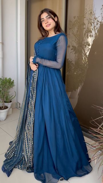 SAAD IBRAHIM on Instagram: "@keziaamir4 x @saadibrahimstudio" Long Frocks Ideas, Long Frocks Designs, Long Anarkali Gown, Party Wear Gowns, Long Frock Designs, Long Gown Design, Simple Frocks, Anarkali Dress Pattern, Long Frock