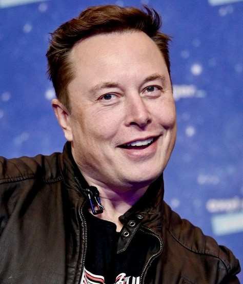 Elon Musk Photo, Elon Mask, Elon Reeve Musk, Maye Musk, Instagram Direct Message, Elon Musk Tesla, Big And Rich, Doctor Picture, Christian Bible Study