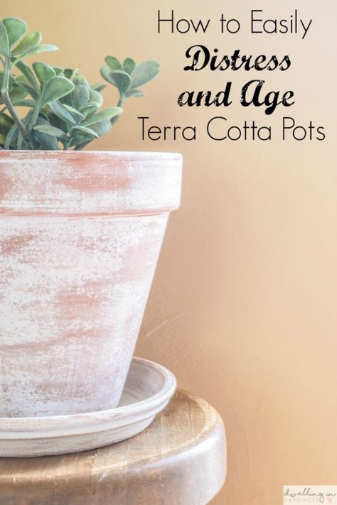 How to Easily Distress and Age Terra Cotta Pots Terra Cota Pots, Age Terra Cotta Pots, Aging Terra Cotta Pots, Diy Garden Landscaping, Terra Cotta Pots, Terra Cotta Pot Crafts, Painted Terra Cotta Pots, Clay Pot Crafts, Diy Pots