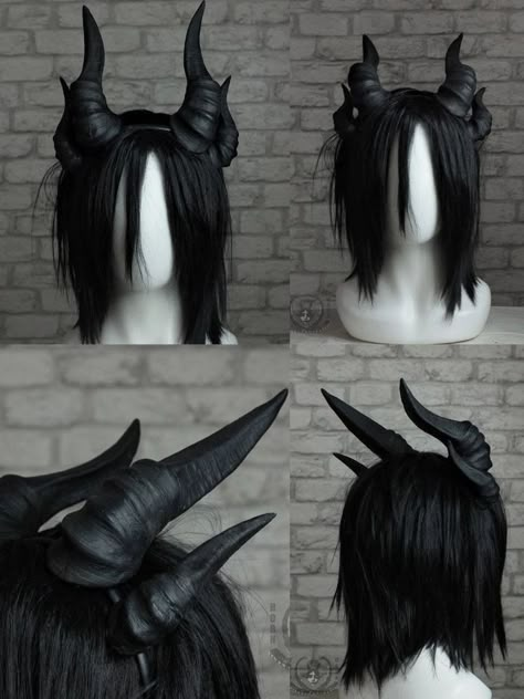 Demon Accessories, Hair With Horns, Horns Ideas, Horns Aesthetic, Image For Halloween, Horns Reference, Demon Clothes, Horns Cosplay, Demon Cosplay