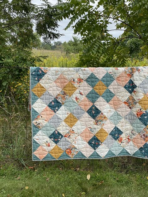 Puffy Quilt, Sharon Holland, Charm Pack Quilt Patterns, Charm Pack Quilt, Farmhouse Quilts, Listen To Your Heart, Cute Quilts, Pretty Quilt, Patchwork Quilt Patterns