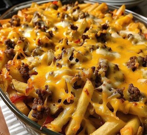 Cheeseburger Casserole With Fries, Cheeseburger French Fry Casserole, Fry Casserole, Ultimate Cheeseburger, French Fry Casserole, Doritos Recipes, Fried Cheese Bites, Patty Melt Recipe, Broccoli Pasta Recipe