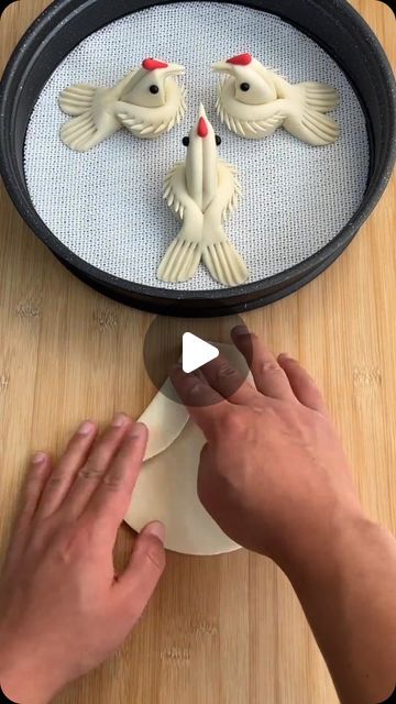 Hand-made red flag on Instagram: "Teach everyone how to make bird steamed buns. Come and have a try." Steamed Buns, February 13, Red Flag, Buns, Steam, Hand Made, Birds, Flag, Red