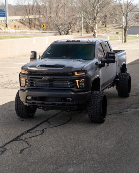 Lifted Chevy Trucks Silverado 2500, Mexican Trucks, Chevy 2500, Lifted Silverado, American Pickup Trucks, Country Trucks, Chevy Diesel Trucks, Chevy Trucks Silverado, Trucks Lifted Diesel