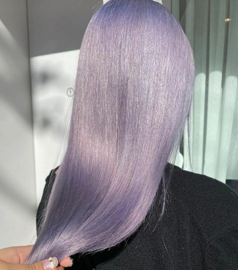 Soft Purple Hair, Periwinkle Hair, Korean Long Hair, Holographic Hair, Hair Color Unique, Beautiful Hair Color, Light Hair Color, Pretty Hair Color, Hair Brained