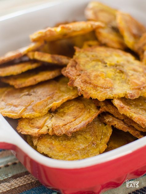 Baked Plantains Recipes, Green Plantain Recipes, Tostones Rellenos, How To Cook Plantains, Sautéed Chicken, Baked Plantains, Green Plantains, Latin Dishes, Marcus Samuelsson