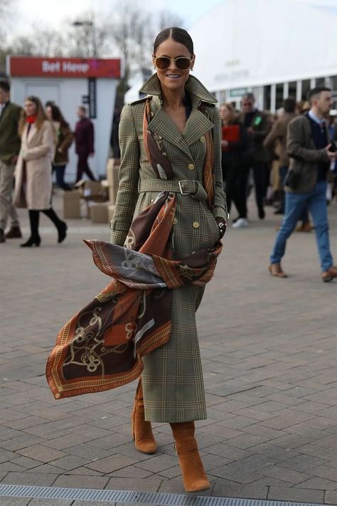 Jade Holland Cooper, Royal Ascot Fashion, Equestrian Style Outfit, Race Outfit, Cheltenham Festival, Holland Cooper, Races Outfit, Chique Outfits, Country Fashion