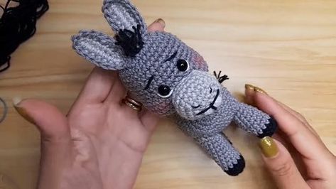 Crochet Donkey Free Pattern, Cute Shrek, Shrek Crochet, Crochet Shrek, Donkey Amigurumi, Shrek Donkey, Crochet Sea Creatures, Cute Donkey, Crochet Animals Free Patterns