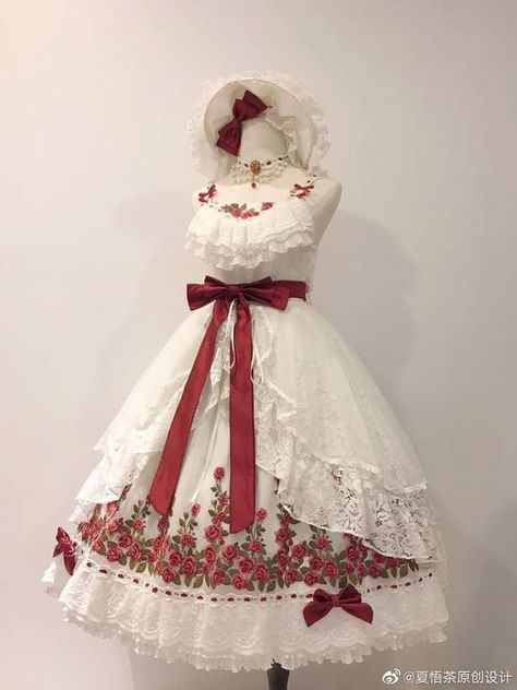 Gaun Abad Pertengahan, Lolita Outfits, Old Fashion Dresses, Kawaii Dress, Fairytale Dress, Fantasy Dress, Looks Chic, Kawaii Clothes, Cosplay Outfits