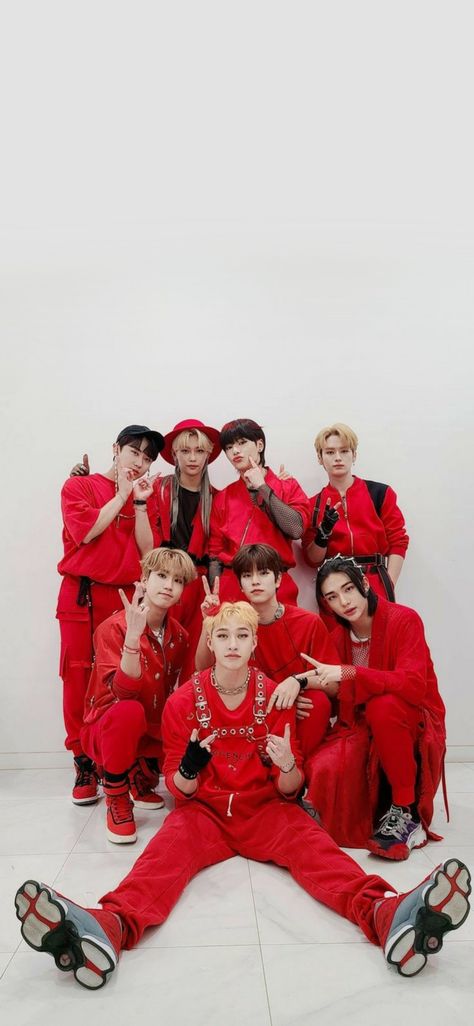 Studio Choom on twitter • 29 August 2021 Stray Kids Wallpaper, Studio Choom, Photo Grouping, Red Wallpaper, Kids Wallpaper, Red Aesthetic, Crazy Kids, Kpop Wallpaper, K Idols