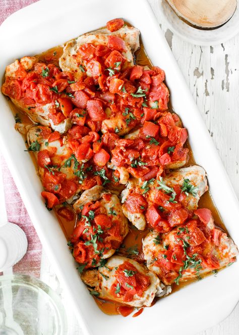 Diced Tomato Chicken Thighs Dinner Recipe | Basil and Dill Chicken With Diced Tomatoes Recipes, Chicken Thighs And Tomatoes, Chicken Thigh Tomato Recipe, Chicken Diced Tomatoes Recipe, Recipes With Chicken Thighs, Recipes With Diced Tomatoes, Chicken Thighs In Oven, Chicken Thighs Dinner, Chicken Potato Bake