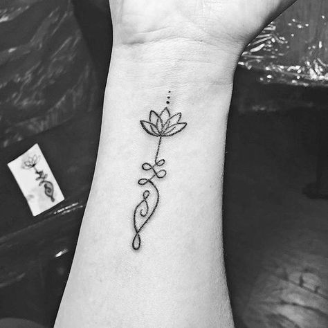 Wildflowers Tattoo, Yoga Tattoos, Unalome Tattoo, Shape Tattoo, Muster Tattoos, Lotus Tattoo, Wrist Tattoo, Friend Tattoos, Pattern Tattoo