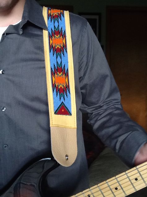 Beaded Guitar Strap, Beaded Guitar, Blackfoot Indian, Guitar Ideas, Guitar Electric, Guitar Straps, Python Skin, Native Beadwork, Indian Crafts